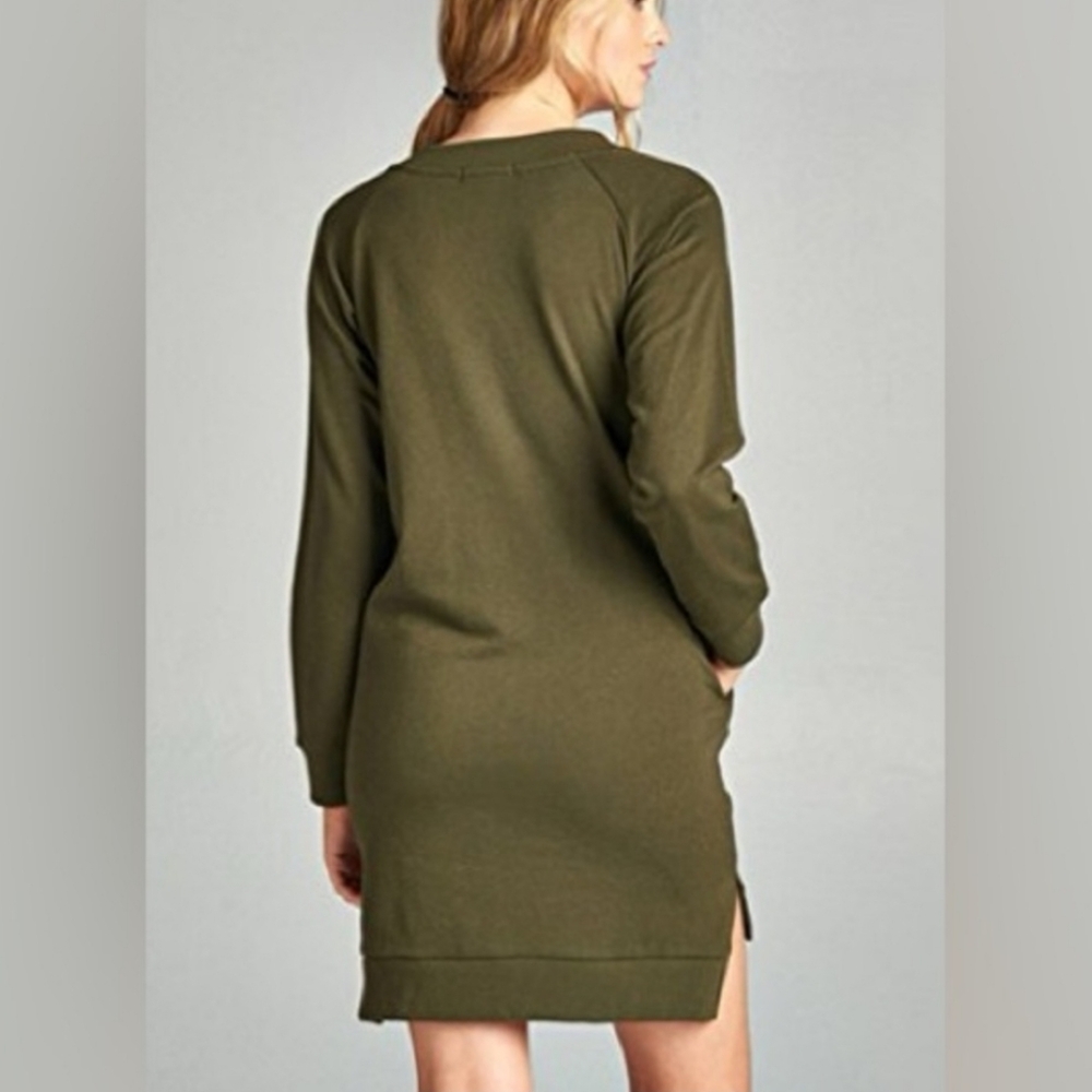 Green Long Sleeve Sweater Dress. Never Worn. Size Large. - Picture 2 of 3